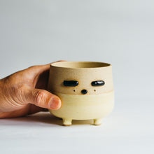 Load image into Gallery viewer, Little Dobby planter - yellow