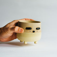 Load image into Gallery viewer, Little Dobby planter - yellow