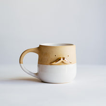 Load image into Gallery viewer, Mr Mo cup - White/Gold no.1  (seconds)